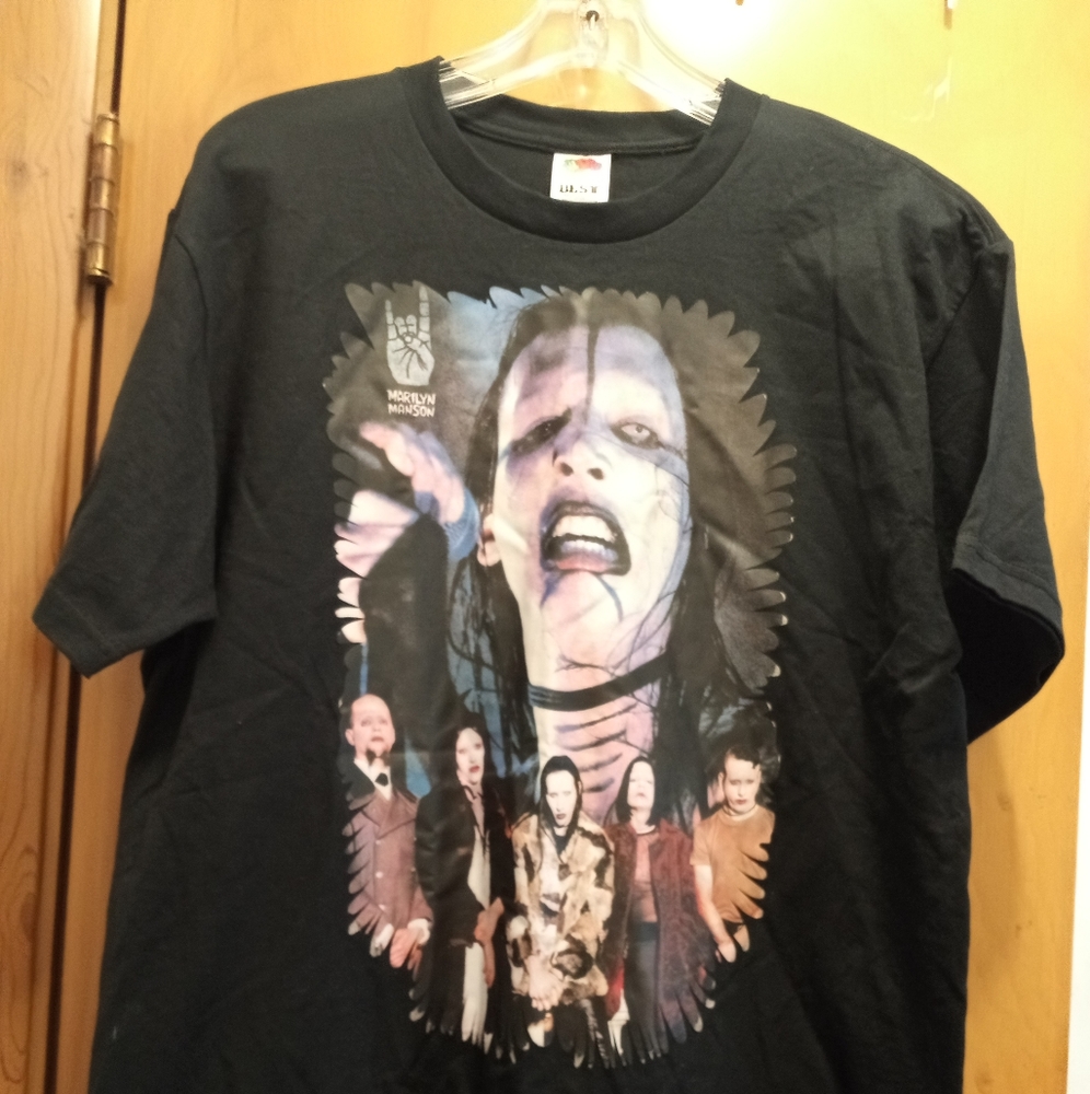 Band Tees Marilyn Manson Men's Black Short Sleeve L T Shirt New no Tag